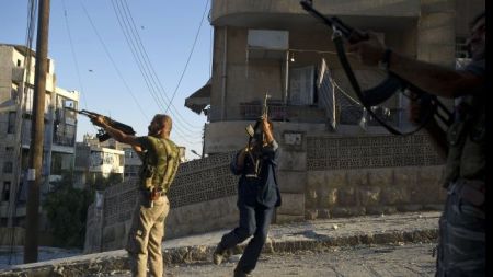 Crisis siria cancela las clases en zonas fronterizas de Turquía